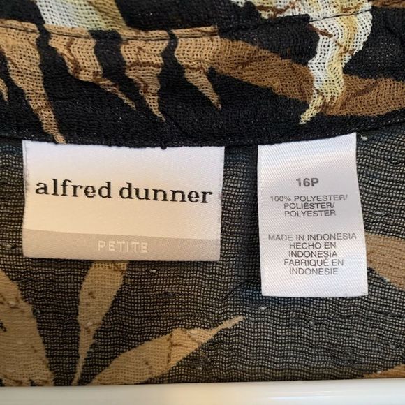 Alfred Dunner Top Blouse Button Down dressy Sheer Collar Size 16P Petite - Picture 6 of 8